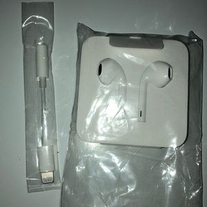NEW Apple headphones + adapter!!